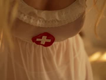 kriss0leoo chaturbate stream image