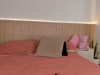 Alisson Bonnet flirt4free stream image, 03.05.2026 03:10