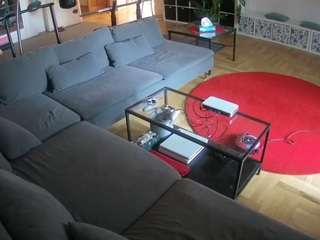 voyeurcam-julmodels-living-3 camsoda stream image, 06.05.2026 13:40
