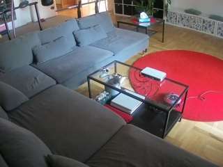 voyeurcam-julmodels-living-3 camsoda stream image, 06.05.2026 13:40