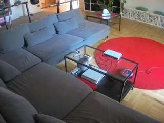 voyeurcam-julmodels-living-3 camsoda stream image, 06.05.2026 13:40