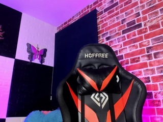 aleja-hill camsoda stream image, 14.05.2026 22:20