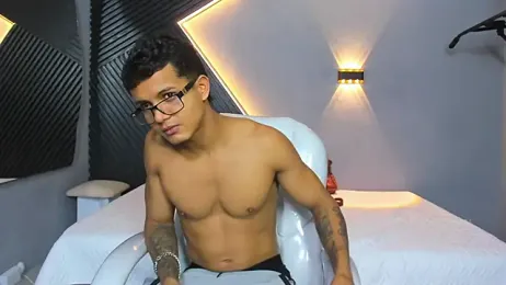 Paradise_boy_s stripchat stream image, 15.05.2026 15:00