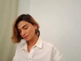 skyamber8v2 chaturbate stream image, 17.05.2026 09:30