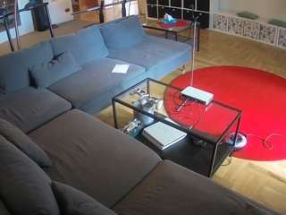 voyeurcam-julmodels-living-3 camsoda stream image, 16.05.2026 16:10