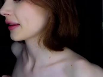 bluuemarine chaturbate stream image, 19.05.2026 18:50