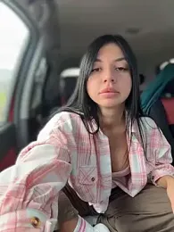 JulliaVegas stripchat stream image, 20.05.2026 02:20