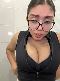 zui_lu stripchat stream image