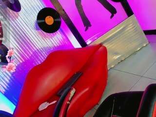 suzume-mendez camsoda stream image, 25.05.2026 11:30