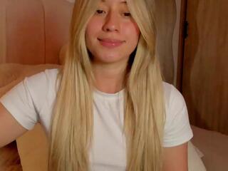 Amy Blondes flirt4free stream image, 26.05.2026 19:10