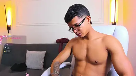 Paradise_boy_s stripchat stream image, 26.05.2026 17:10