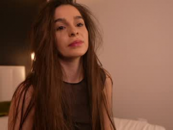 dovia chaturbate stream image