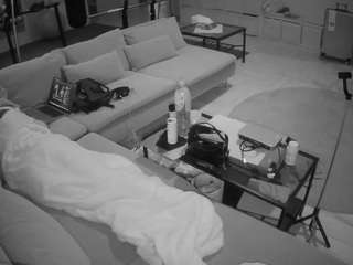 voyeurcam-julmodels-living-3 camsoda stream image, 26.05.2026 18:40