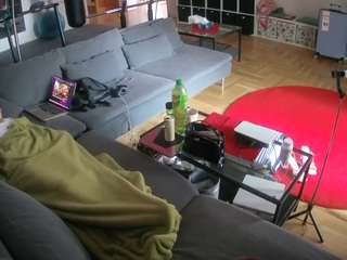 voyeurcam-julmodels-living-3 camsoda stream image, 26.05.2026 18:40