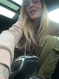 Etwas_neugierig stripchat stream image