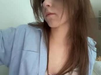monnymoonn chaturbate stream image, 04.06.2026 07:50