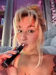 Rimmahottes stripchat stream image, 07.06.2026 00:30