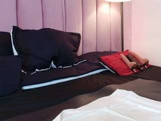 hallybans camsoda stream image