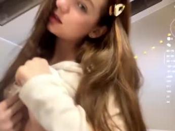 domitilabarrus chaturbate stream image, 16.06.2026 18:30
