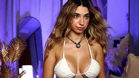 ItalianGirl stripchat stream image, 17.06.2026 19:30
