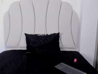 kaity-layne camsoda stream image