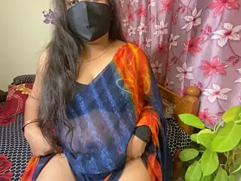 LouleyRanii stripchat stream image