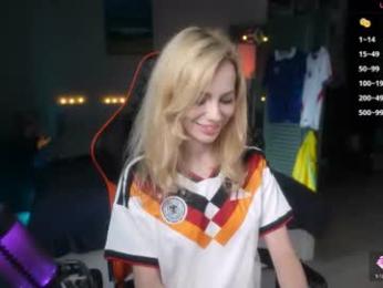 like_pie chaturbate stream image, 27.06.2026 15:00