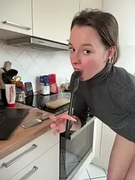 Izzy_Inked stripchat stream image