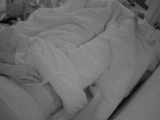 voyeurcam-julmodels-whitebed-4 camsoda stream image, 24.06.2026 06:30