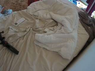 voyeurcam-julmodels-whitebed-4 camsoda stream image, 24.06.2026 06:30