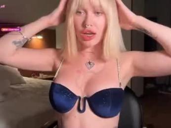 golden_alinee chaturbate stream image, 11.07.2026 17:20