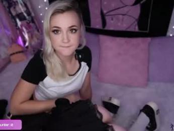crimsonkitten chaturbate stream image, 27.07.2026 00:40