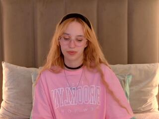 Lina Lewitt flirt4free stream image, 28.07.2026 02:10