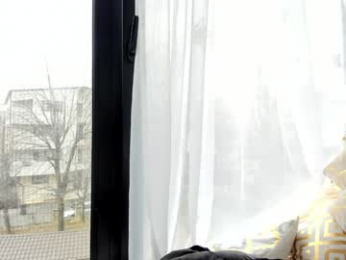 sassyt33n chaturbate stream image