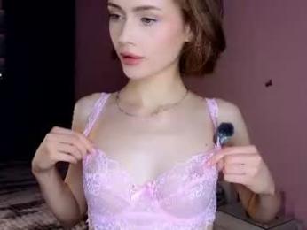 bluuemarine chaturbate stream image, 01.08.2026 16:40