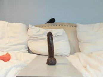 eatmygingersnapps chaturbate stream image