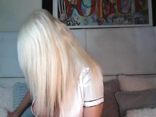 Sexy Mela flirt4free stream image