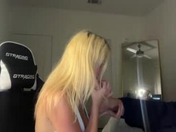beachbabes999 chaturbate stream image, 19.08.2026 02:20