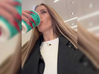 ALVUWKA bongacams stream image