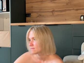 adele_nick2202 chaturbate stream image, 27.08.2026 08:50