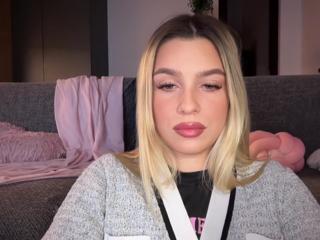 Maci Reynolds flirt4free stream image