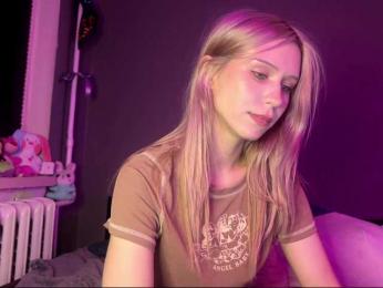 sexycute18 bongacams stream image, 07.09.2026 23:50