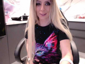 blondalina bongacams stream image