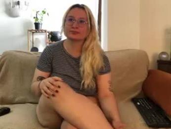 couple_mystique chaturbate stream image, 13.09.2026 12:00