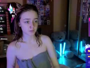 queen_kitty1818 chaturbate stream image