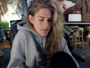 katiecutie_5 chaturbate stream image, 18.09.2026 05:40
