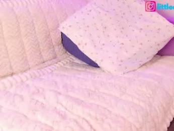 little_effy18_ chaturbate stream image, 24.09.2026 23:30