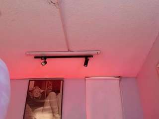 lady-brownn camsoda stream image