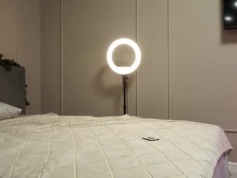 emilybatee chaturbate stream image