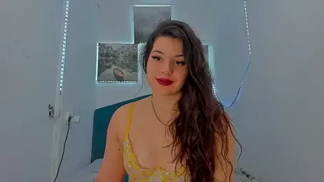 RedAssHottie stripchat stream image